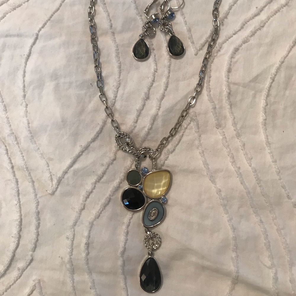 Women’s jewelry
